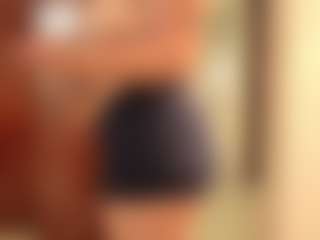 Live cam show with karennlenoy - BBW Amateur on CamClone