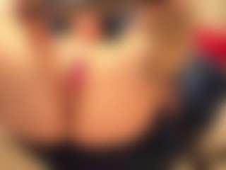 karennlenoy's Live Sex Cam Show