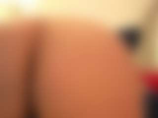 Live cam show with karennlenoy - Shaved Pussy on sexylive.show
