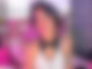 Live cam show with MarleyLuna - Skinny White on Mixed Magazine Live | colombia