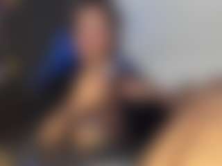 Live cam show with MarleyLuna - Skinny White on friskycurves.com | colombia