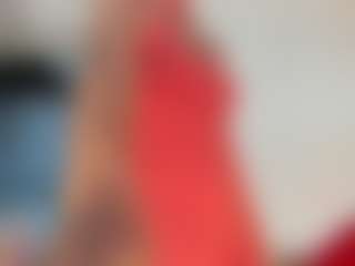 Live cam show with MarleyLuna - Facial Piercings on Latina Girls