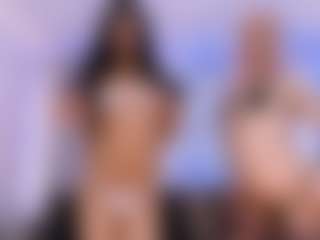Live cam show with sofia-crawford - Tattoos on CamwithHer