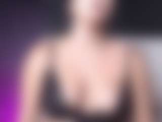 moniicaa's Live Sex Cam Show