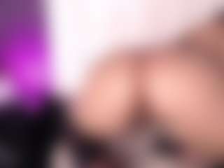 moniicaa's Live Sex Cam Show