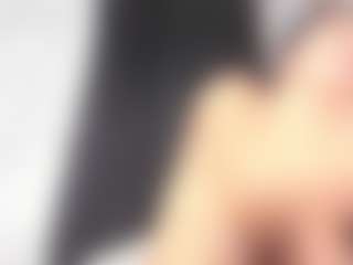 Live cam show with moniicaa - Squirt on Cam Slut