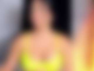 Live cam show with moniicaa - Oil on Camsoda