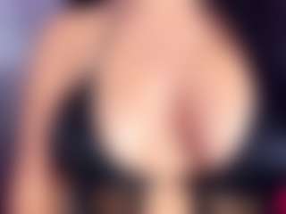 moniicaa's Live Sex Cam Show