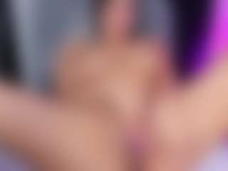 Live cam show with moniicaa - Young Adult on SpunkLive
