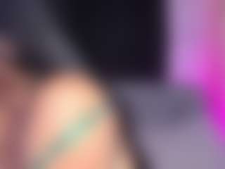 moniicaa's Live Sex Cam Show