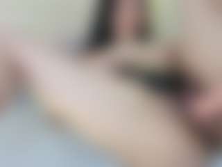 Live cam show with Star - Oil on camwithhim.com