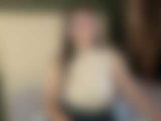 Live cam show with Elecktra-sweet - Smoking on Camsoda