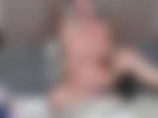 LexyLuvx MILF webcam performer live streaming