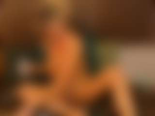 LexyLuvx MILF webcam performer live streaming