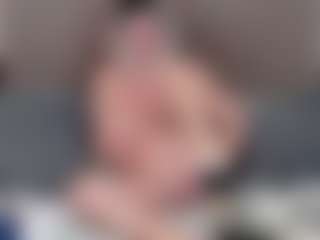 Live cam show with LexyLuvx - Middle Aged on 1on1-livenow