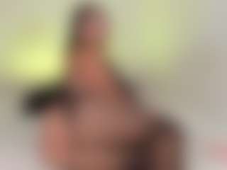 Live cam show with LilithPink - Toys on 1on1-livenow