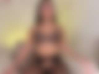 Live cam show with LilithPink - Exclusive on Stripli.com