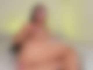 Live cam show with LilithPink - Squirt on TeamSkeetLive