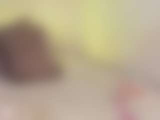Live cam show with LilithPink - Pornstar Teen (18+) on Latina Girls