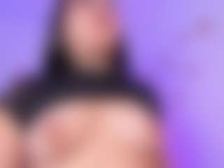 Live cam show with LilithPink - Lovense Petite on Mixed Magazine Live