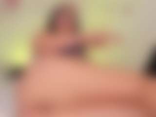 LilithPink's Live Sex Cam Show