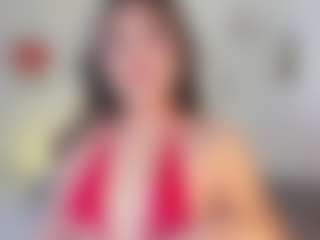 Live cam show with LilithPink - Nipple Piercings on Milfs Live