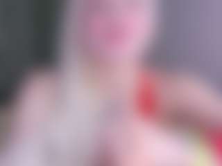 Live cam show with Sweeet-Barbie - Horny on AdultVida.com