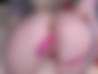 Live cam show with Sweeet-Barbie - Petite on instabang