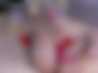 Live cam show with Sweeet-Barbie - Petite on Fit Hotties