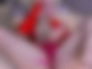 Live cam show with Sweeet-Barbie - Flashing on liverealitysex.com