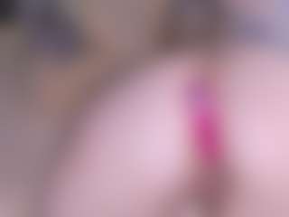 Live cam show with Sweeet-Barbie - Big Tits on AdultVida.com