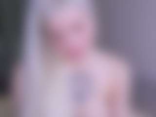 Live cam show with Sweeet-Barbie - Butt Plug on madthumbs