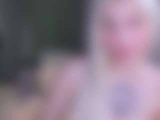 Sweeet-Barbie's Live Sex Cam Show