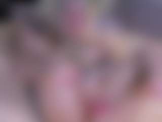 Live cam show with Sweeet-Barbie - Flashing on Cam Slut