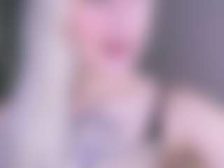 Live cam show with Sweeet-Barbie - Blonde Hair on Camsoda