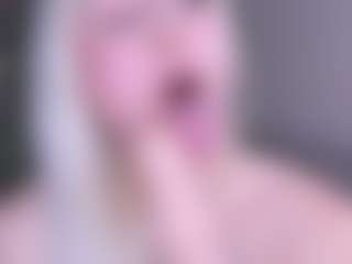 Sweeet-Barbie's Live Sex Cam Show