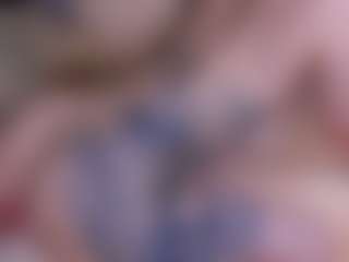 Live cam show with Sweeet-Barbie - Blonde Hair Petite on Camsoda