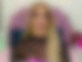 Live cam show with valeria-pricess - Drinking on Dolls Live