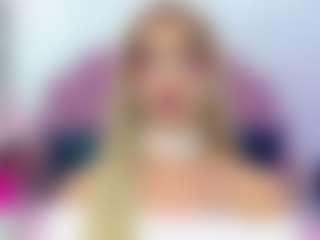 Live cam show with valeria-pricess - Average on Camming Site