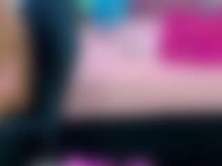 Live cam show with valeria-pricess - English on StripNow