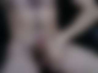 Show Live Sex Cam holdmycock16