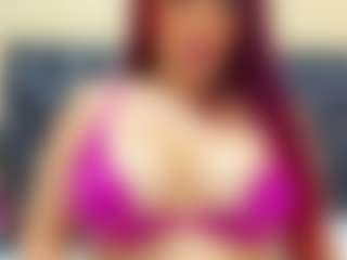Live cam show with VeronicaTits - Spank Red Hair on livesuperchat.net