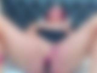 VeronicaTits's Live Sex Cam Show