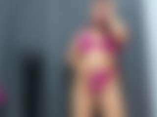 VeronicaTits's Live Sex Cam Show