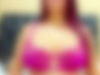 Live cam show with VeronicaTits - Big Tits on eurowanks.com