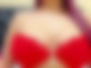 Live cam show with VeronicaTits - Red Hair on Camsoda