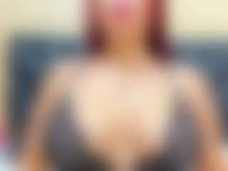 VeronicaTits's Live Sex Cam Show