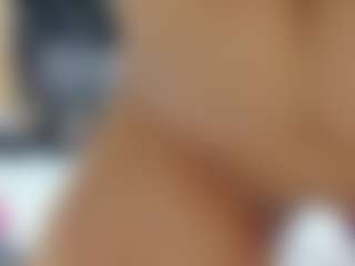VeronicaTits's Live Sex Cam Show