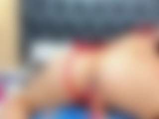 VeronicaTits's Live Sex Cam Show