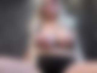 YanaMay's Live Sex Cam Show